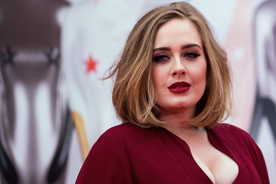 Adele im Jahr 2016. Bisher hat die Sängerin bereits über 100 Millionen Tonträger verkauft.
