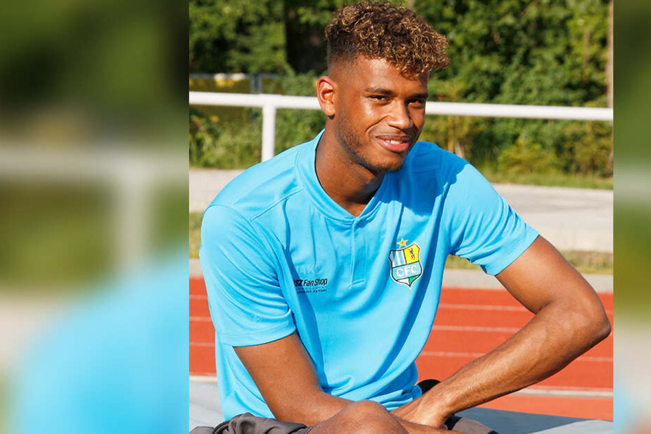 Baboucarr Gaye trainiert eine Woche lang beim CFC mit.