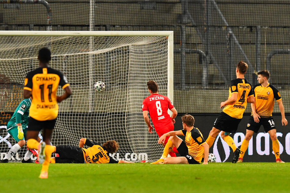 Sein einziges Tor in der laufenden Saison: Leon Jensen (23, M.) schoss den FSV Zwickau bei Dynamo Dresden mit seinem entscheidenden Treffer zum 2:1-Auswärtssieg.