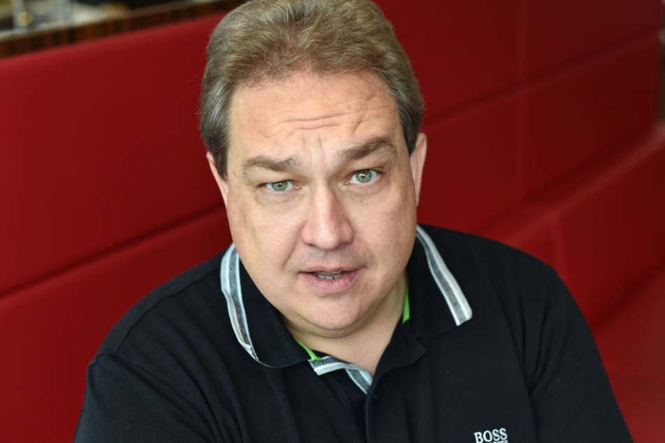 Jetzt meldet sich auch Komiker Oliver Kalkofe (52) zu Wort.