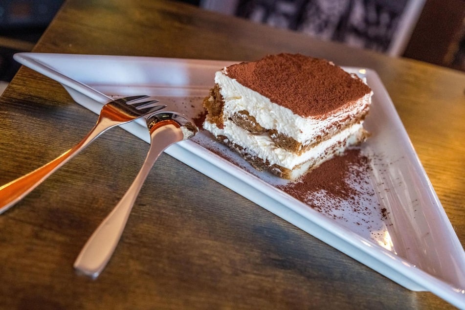 Gleich zweimal innerhalb kürzester Zeit wurde in das Restaurant eingebrochen. Kurios dabei: Jedes Mal hatten es die Einbrecher auf das Tiramisu abgesehen.