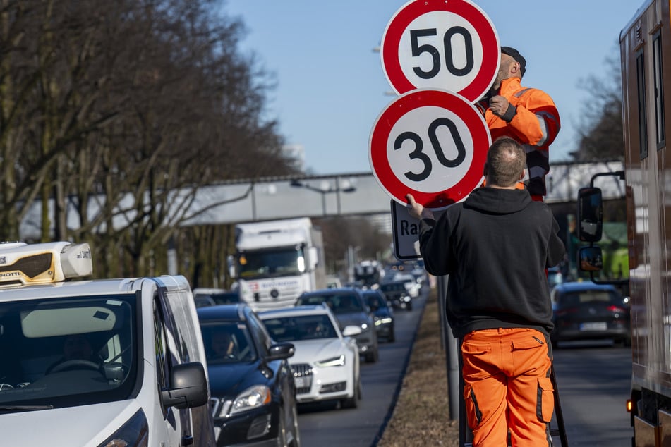 Krause ist angesichts der Grenzwerte für Schadstoffe für Tempo 30 auf Teilen des Mittleren Rings.