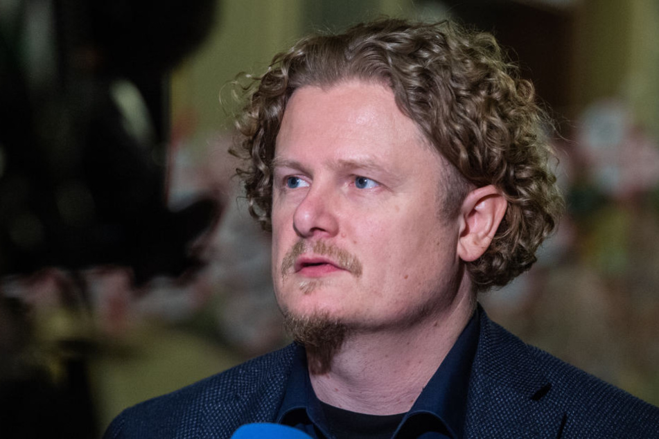 Vosi/Piraten haben den Antrag auf die Bad-Rettung in den Stadtrat eingebracht, so Fraktionsvorsitzender Lars Fassmann (41).