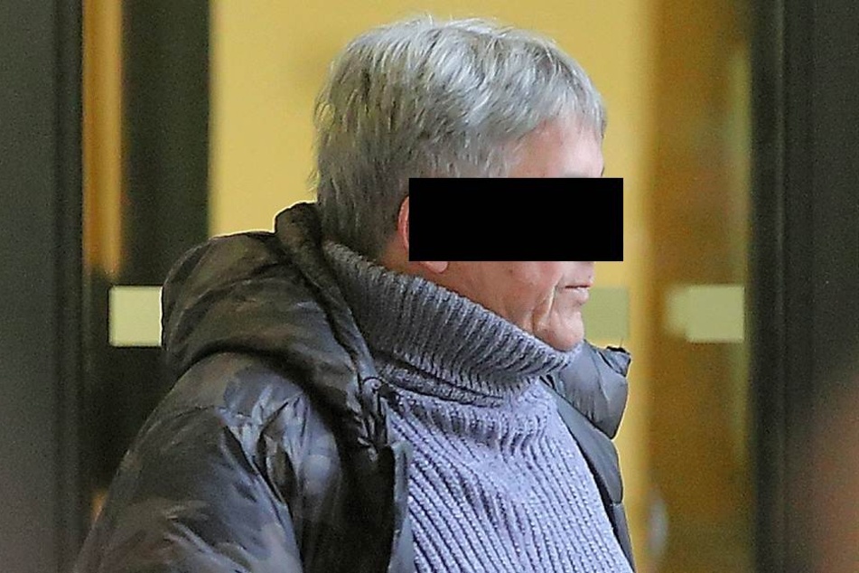 Ralf F. (64) war mächtig wütend über ein Knöllchen an seinem Auto.
