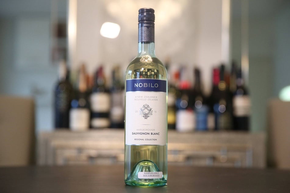 Sauvignon blanc is a great summer drink for those who enjoy refreshing and tangy flavors.