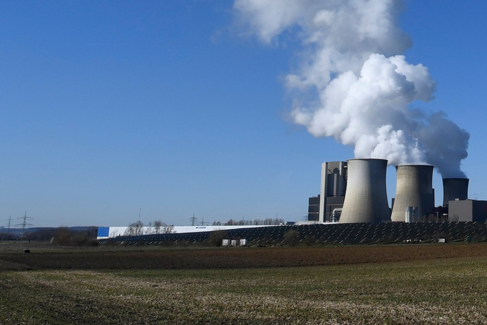 Langsam in Richtung Kohleausstieg: RWE schaltet drei Braunkohle-Anlagen ab
