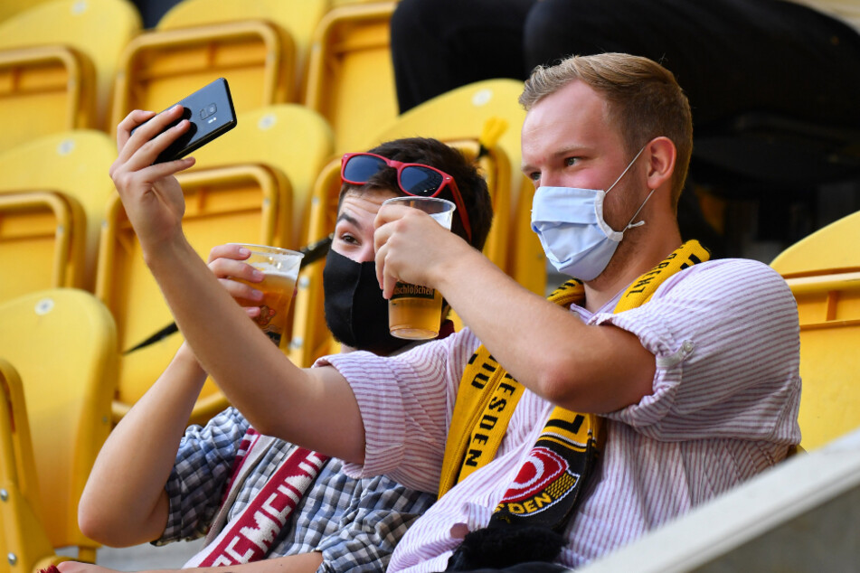 Wir durften wieder rein! Darauf ein Selfie.