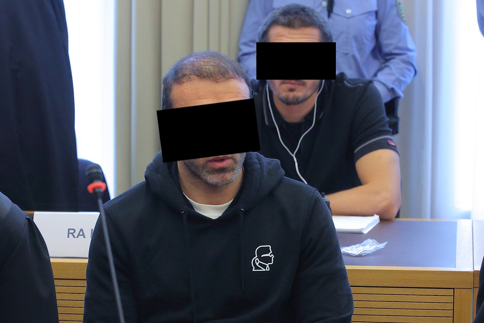 Hossein E. (36, v.) fungierte laut Anklage als Chauffeur und hielt Kontakt zu Abnehmern in Holland.