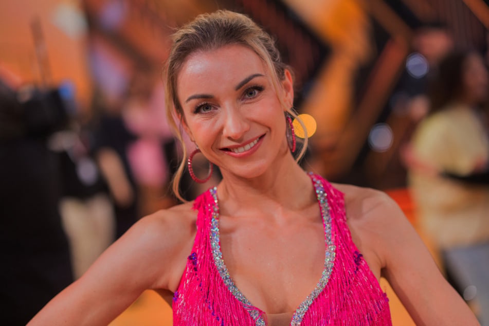 Die Titelverteidigerin bei "Let's Dance" hat ihrer alten Mähne adieu gesagt.