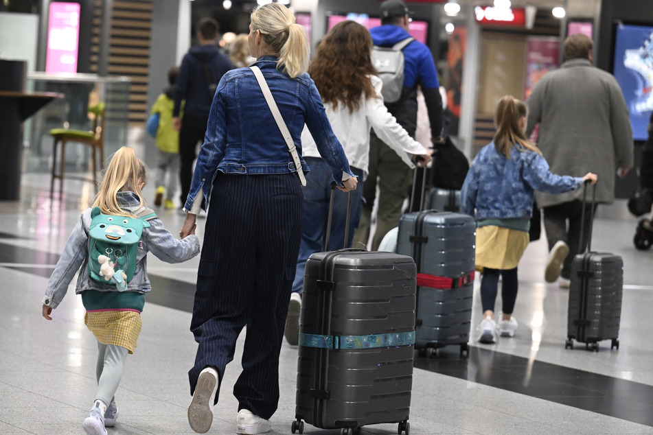 Mit dem Ende der Osterferien steigt traditionell die Reiseintensität auf den Flughäfen an.