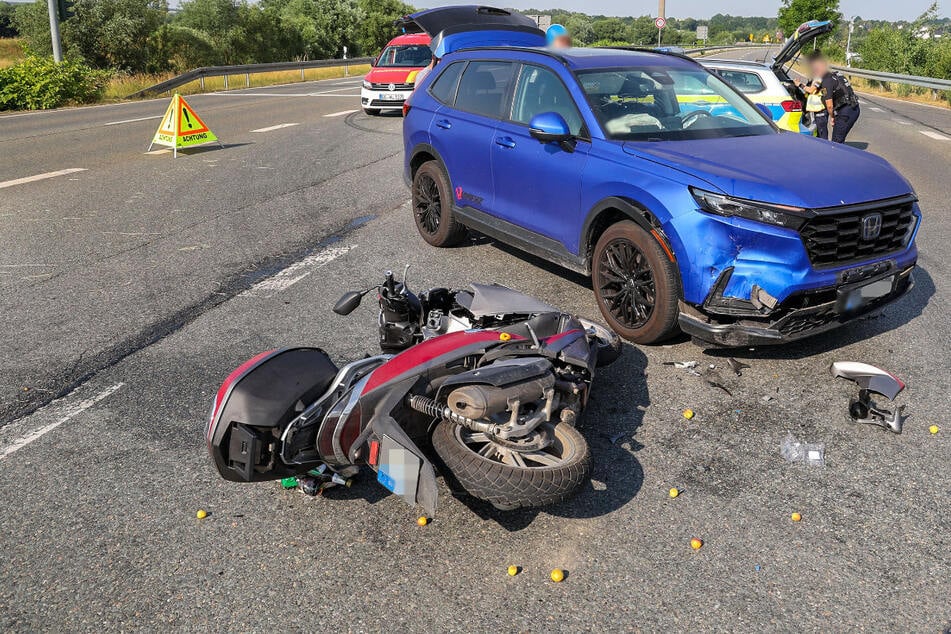 Der Biker und das Auto krachten in Glauchau zusammen.