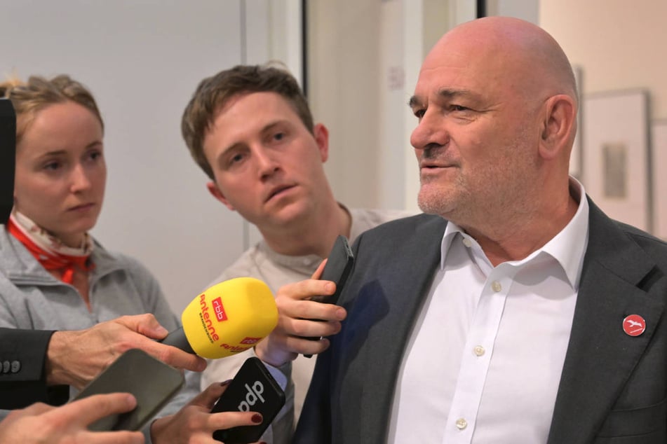 Krisengipfel in Potsdam: BSW in Brandenburg bleibt zerrissen