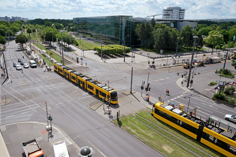 Die Linie 10 fährt während der Bauarbeiten ab dem Straßburger Platz über den Güntzplatz nach Tolkewitz. (Archivbild)