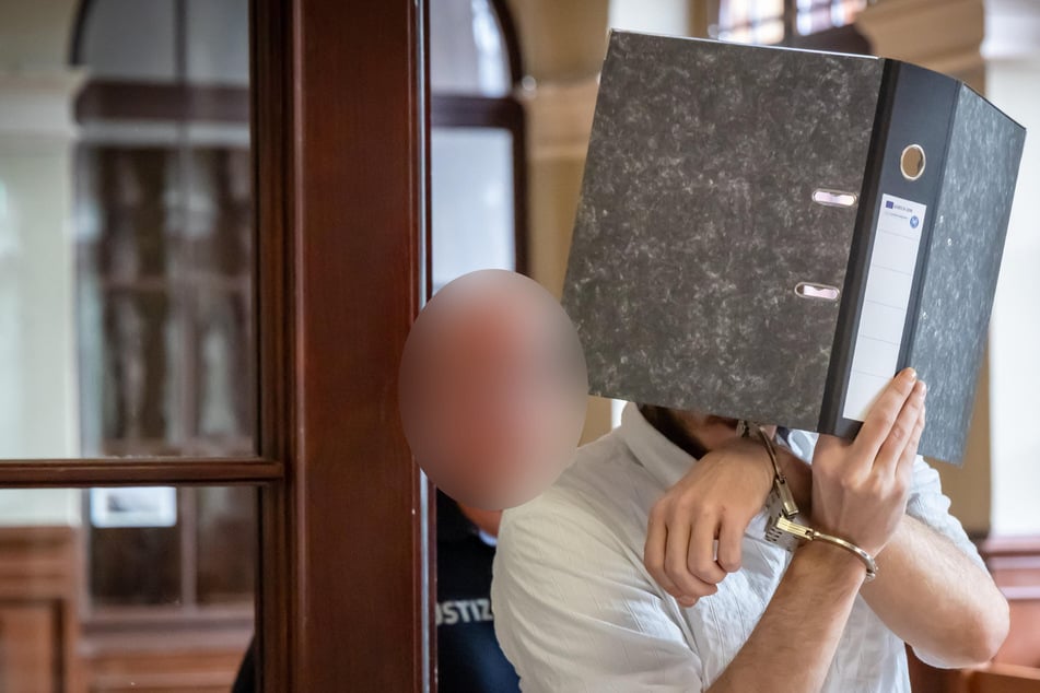 Leon S. (24) schweigt zu den Vorwürfen.