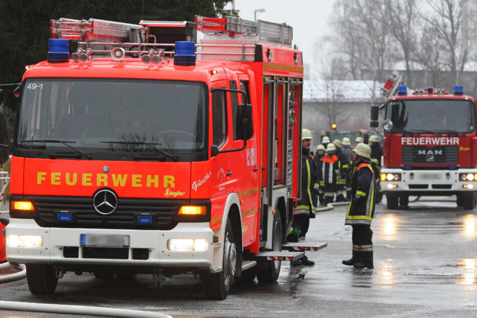 Die Einsatzkräfte der Feuerwehr mussten den Mann reanimieren.