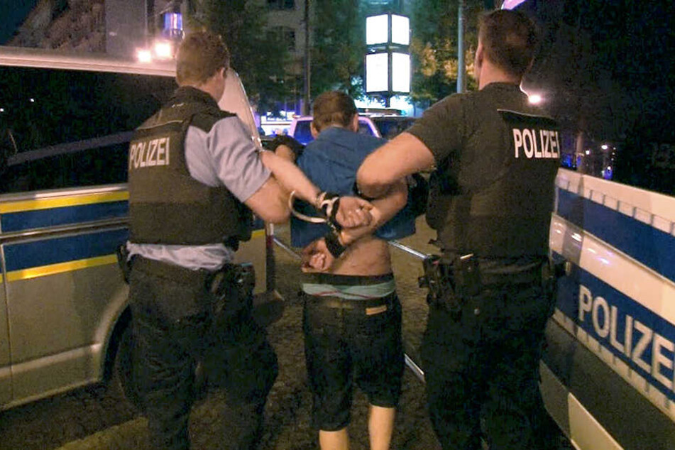 Die Polizei Leipzig ermittelt wegen verschiedener Delikte, vor allem aber wegen Körperverletzung. (Symbolbild)