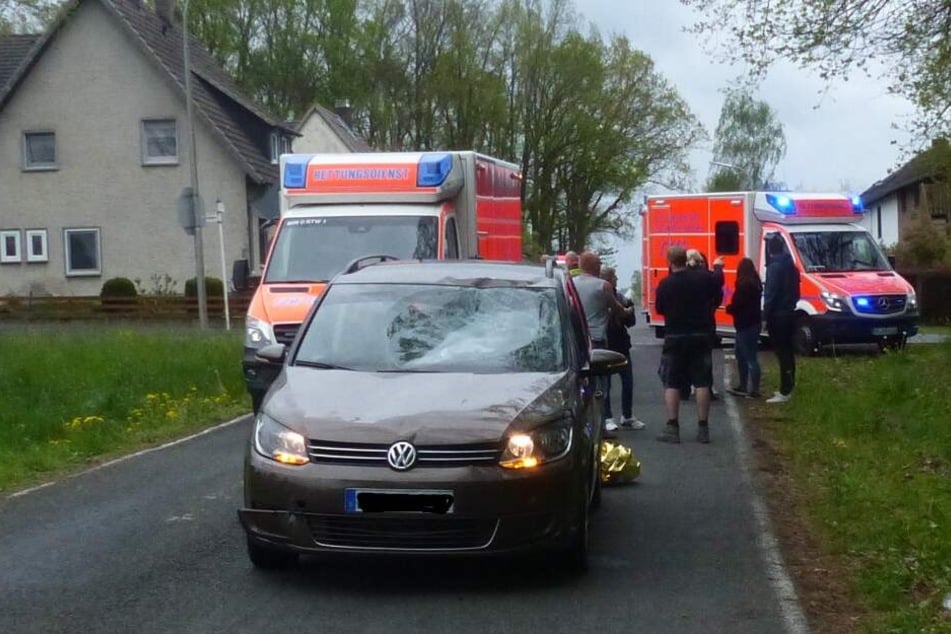 Der 15-Jährige schwebt nach dem Crash in Lebensgefahr.