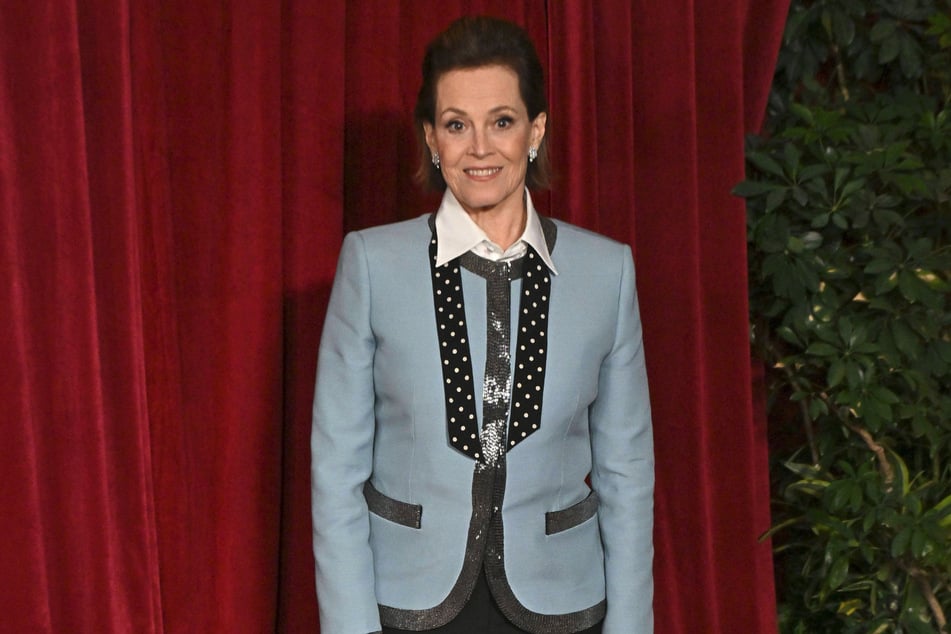 Auch Sigourney Weaver (76) ist Teil der neuen "Tomb Raider"-Serie.