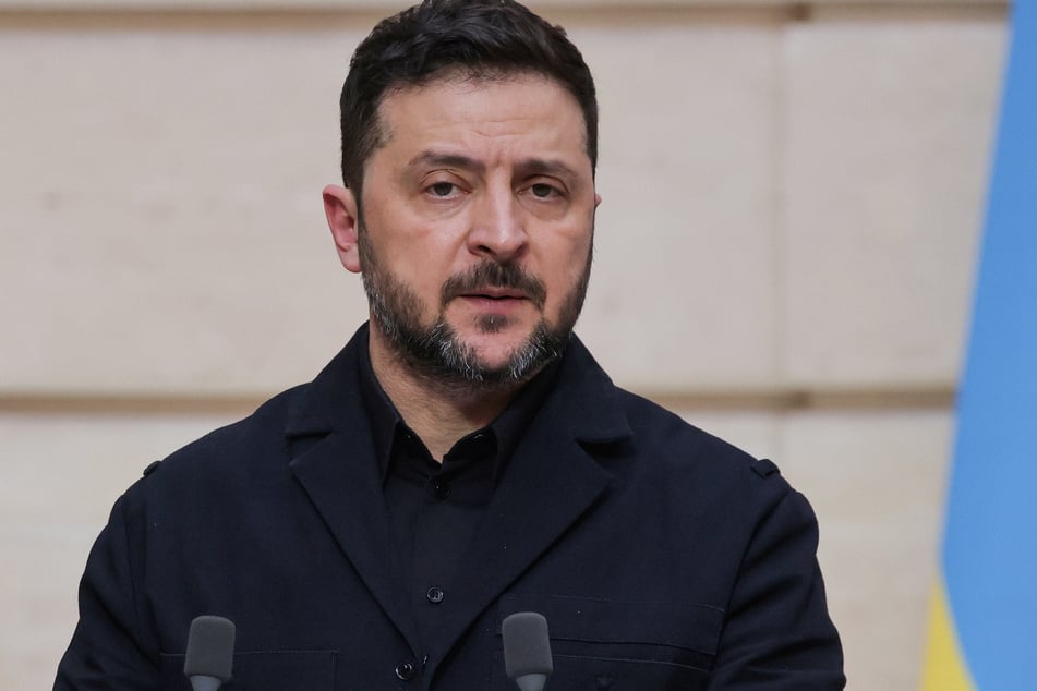 Der ukrainische Präsident Wolodymyr Selenskyj ermahnt die westlichen Staaten, stärker auf die Einhaltung der Sanktionen gegen Russland zu achten.