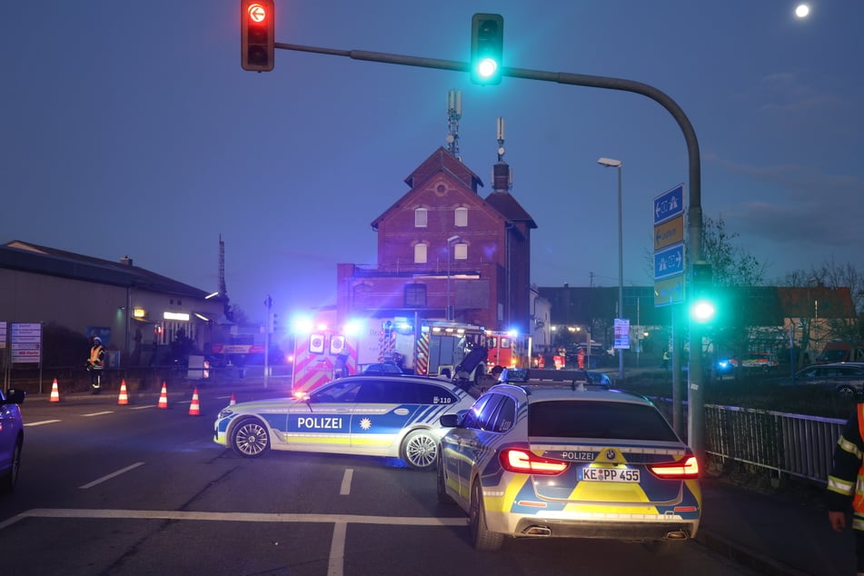 Zahlreiche Einsatzkräfte waren an der Ulmer Straße in Nersingen vor Ort.