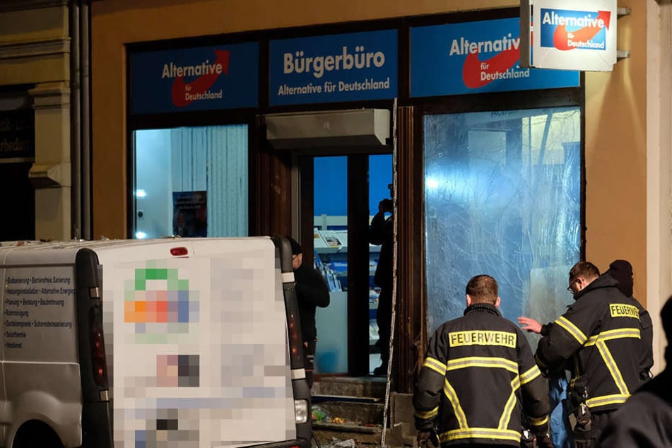Durch die Detonation entstand ein erheblicher Schaden an dem Büro.