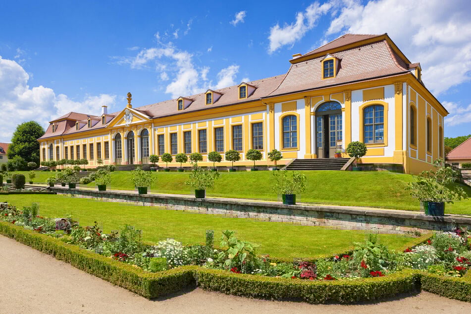 In der Orangerie des Barockgartens in Heidenau findet am Freitag ein Kinderflohmarkt statt.