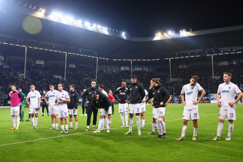 Beim bisher letzten Auer Auftritt im Mannheimer Carl-Benz-Stadion gab's im Herbst 2024 eine 0:3-Niederlage.