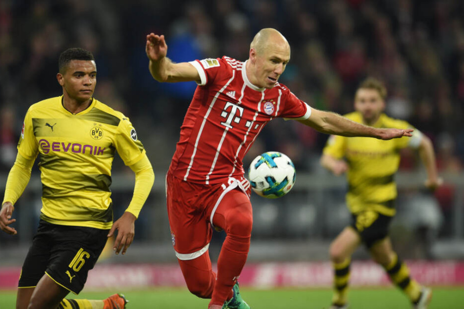 Der 31. März 2018: Arjen Robben (r.) und Manuel Akanji kämpfen um den Ball. Die Bayern schossen an diesem Tag den BVB mit 6:0 aus der Allianz-Arena.