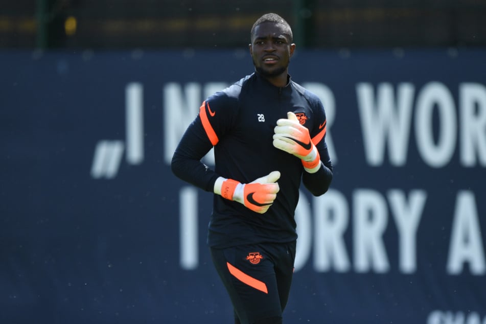 Keeper Yvon Mvogo wechselt auf Leihbasis in die Niederlande zu Ex-Meister PSV Eindhoven.