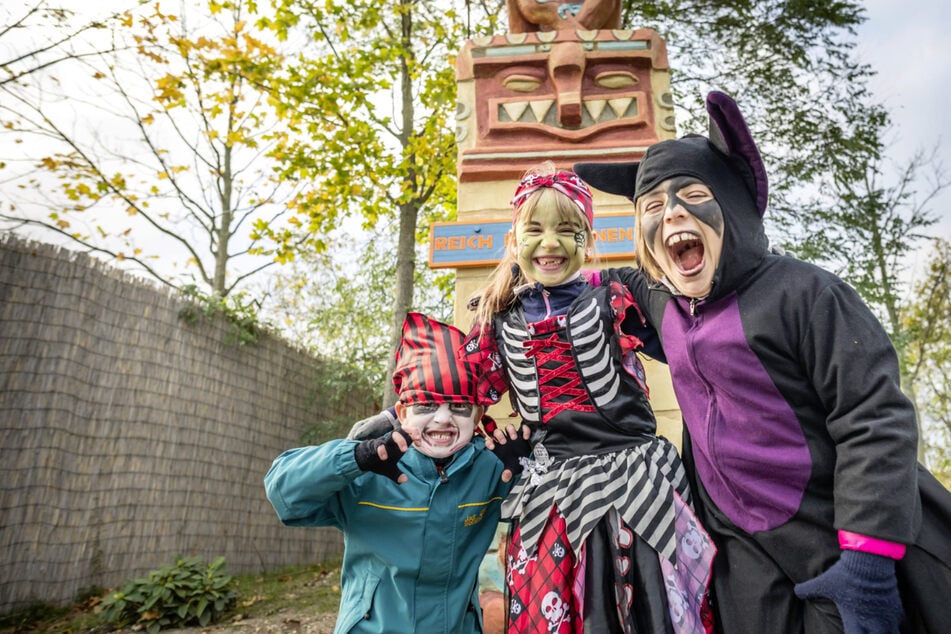 So schön schaurig ist es gerade lim Familienfreizeitpark Belantis