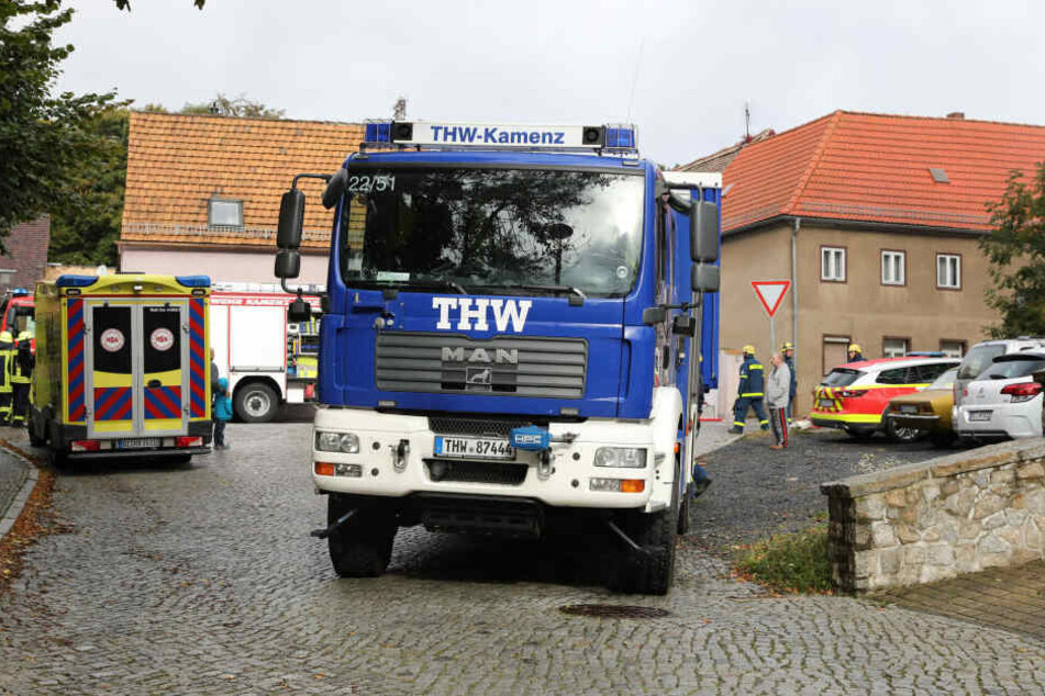 Das THW hilft den Einsatzkräften.