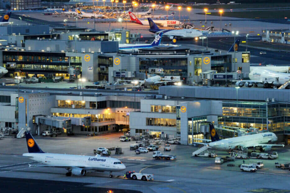 Bomben-Entschärfung am Flughafen Frankfurt: A5 in der Nacht gesperrt