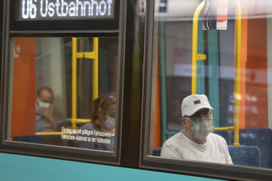 Schon kleine Eingriffe in den Straßenverkehr beschleunigen den Personennahverkehr (Symbolfoto).
