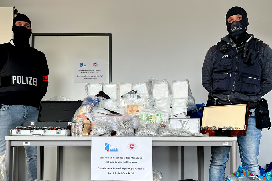 "In ein Wespennest gestochen": Drogen im Wert von 2 Millionen Euro gefunden