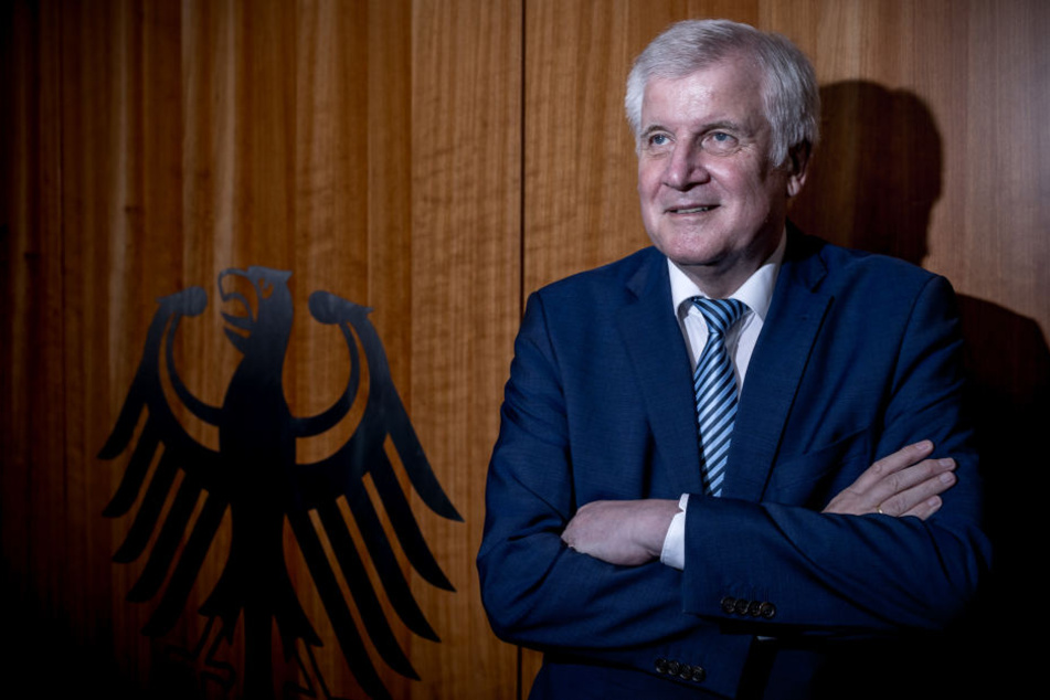 Innenminister Seehofer besucht am Montag die Mainmetropole Frankfurt.
