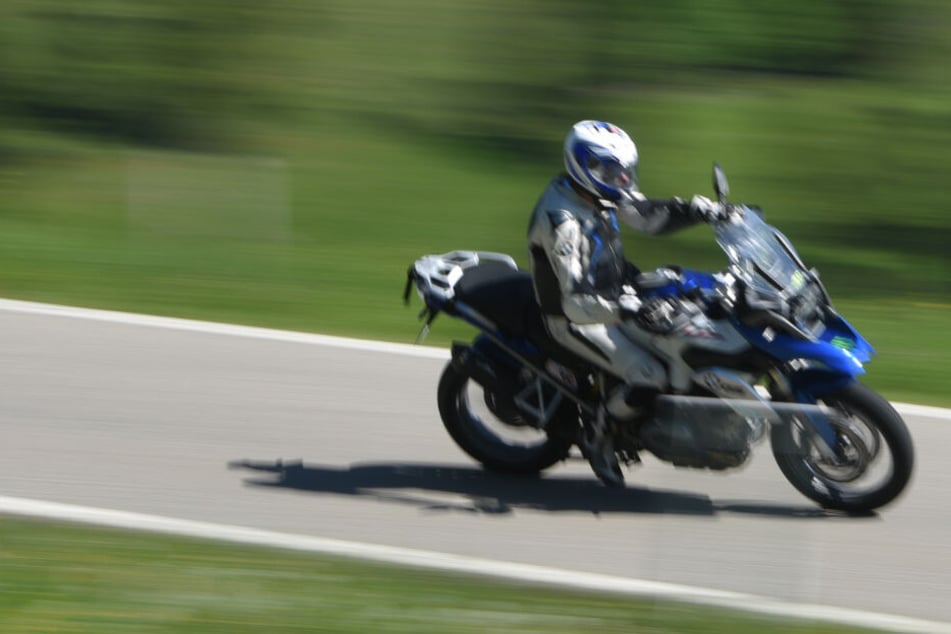 Zahlreiche Unfälle mit Kradfahrern haben sich in Baden-Württemberg ereignet. (Symbolbild)