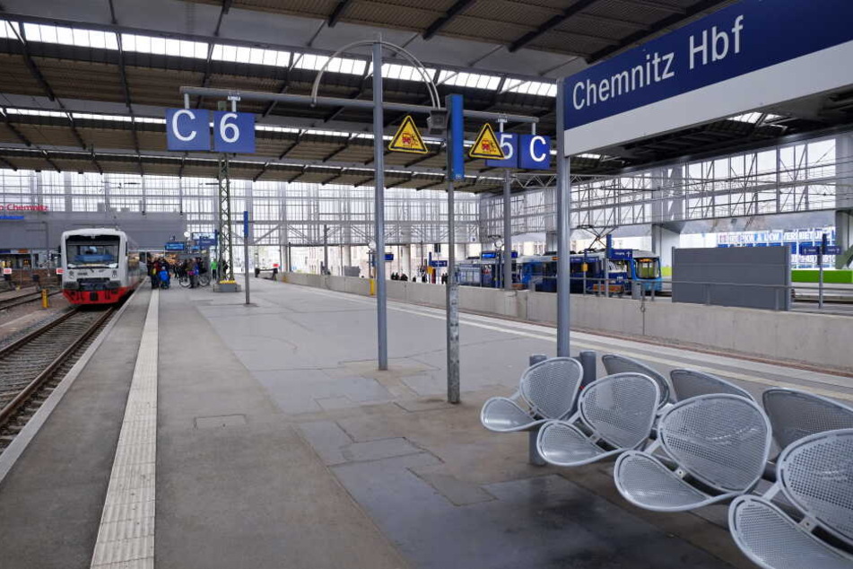 Chemnitz hat keine Fernbahnanbindung.