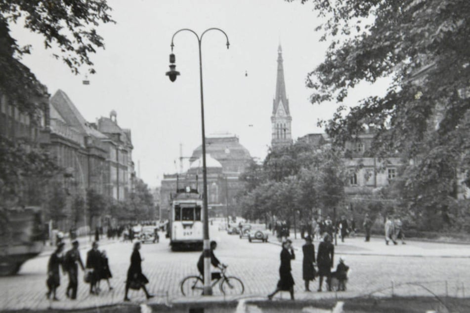 Auch Chemnitzer Fotos aus der Zeit vor dem Zweiten Weltkrieg werden aufbewahrt.