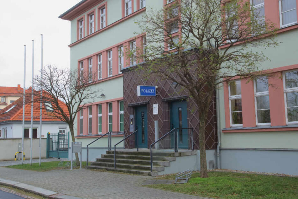 In diesem Revier soll der Beamte seine eigenen Kollegen bestochen haben.