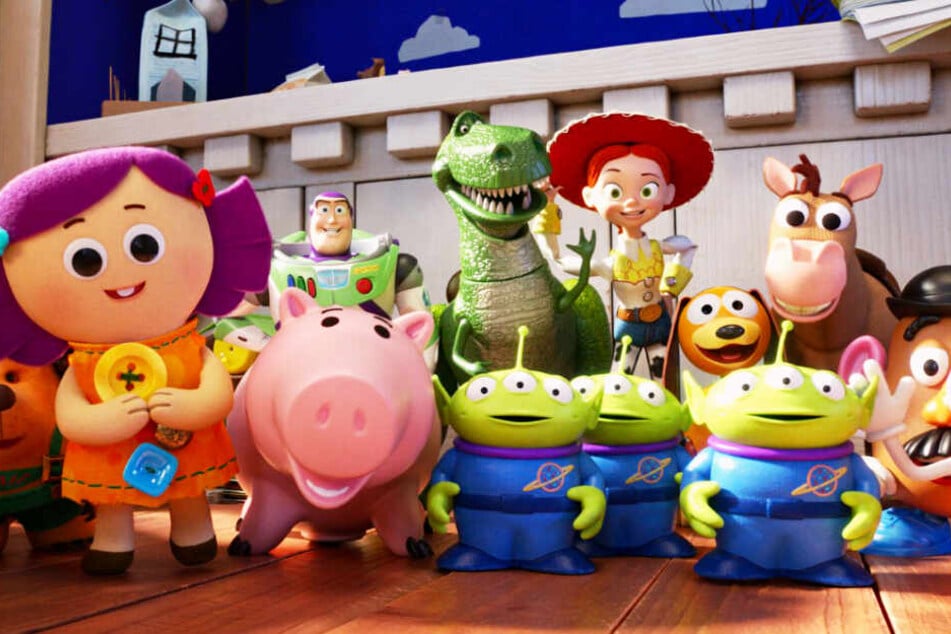 Ein Wiedersehen mit vielen alten und einigen neuen Freunden: "A Toy Story: Alles hört auf kein Kommando" ist einer der besten Animationsfilme aller Zeiten!