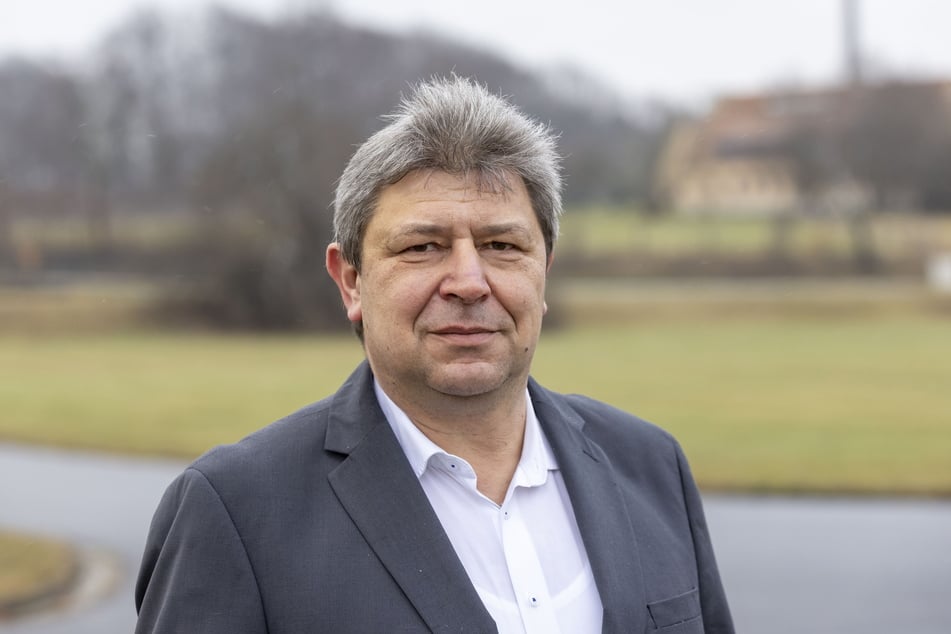 Oberbürgermeister Holm Große (59) hofft auf Zeugenhinweise.