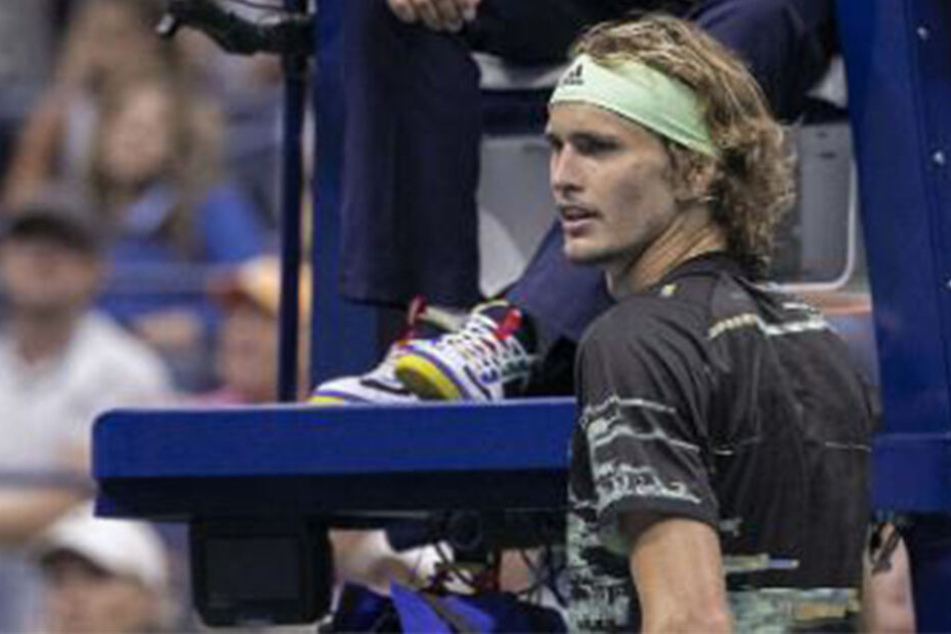 "F*ck you!" Tennis-Ass Alexander Zverev kassiert Strafpunkt und verliert