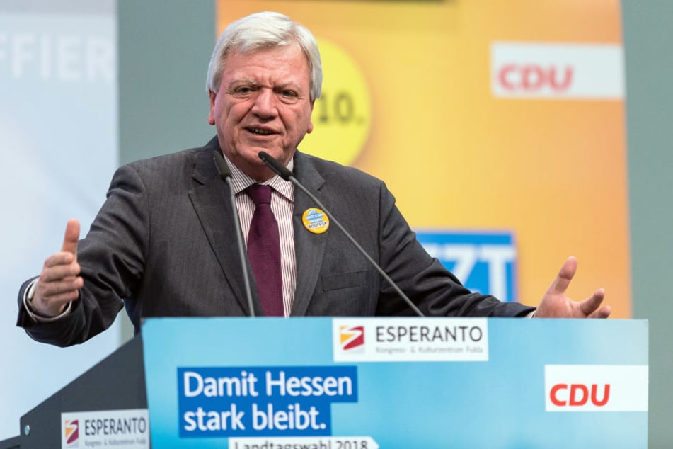 Bei einer Direktwahl des Ministerpräsidenten läge Amtsinhaber Volker Bouffier klar vor Thosten Schäfer-Gümbel.
