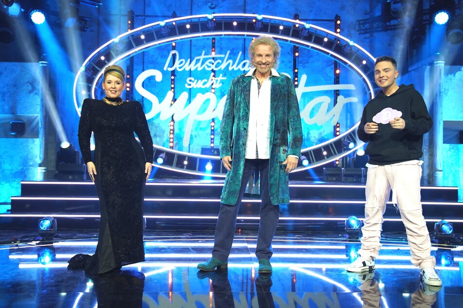 Maite Kelly (41), Thomas Gottschalk (70) und Mike Singer (21) bildeten die Jury im Finale von DSDS 2021 - Pop-Titan Dieter Bohlen (67) war nicht dabei.