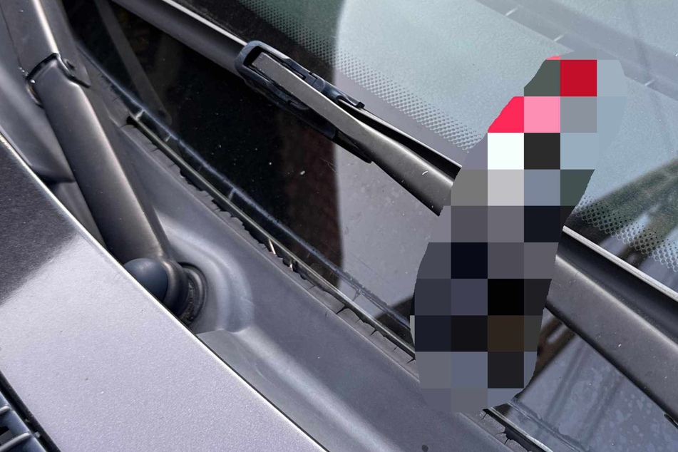 Mann verliert Autoschlüssel: Als er zum Wagen zurückkehrt, kann er kaum glauben, was er sieht