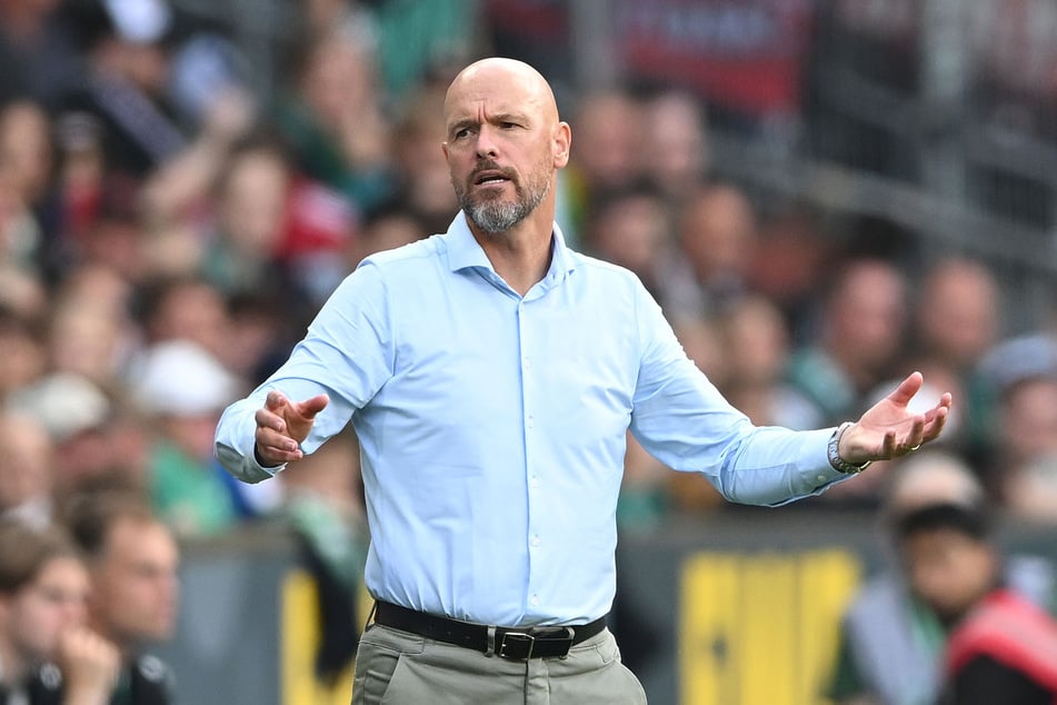 Erik ten Hag (55) ist nicht mehr Trainer von Bayer 04 Leverkusen. Seinen Unmut haben nun die Bosse der Werkself zu spüren bekommen.