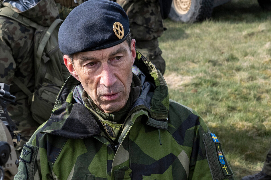 Der Oberbefehlshaber der schwedischen Streitkräfte: Micael Bydén (59).