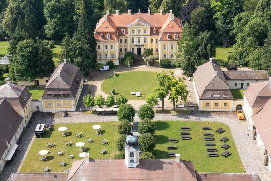 Euren sonnigen Pfingstsonntag könnt Ihr perfekt im Schlosspark Rammenau verbringen.