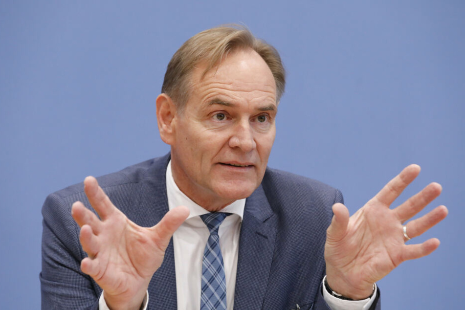 Auch Oberbürgermeister Burkhard Jung (SPD) sprach sich für die Maßnahme aus.