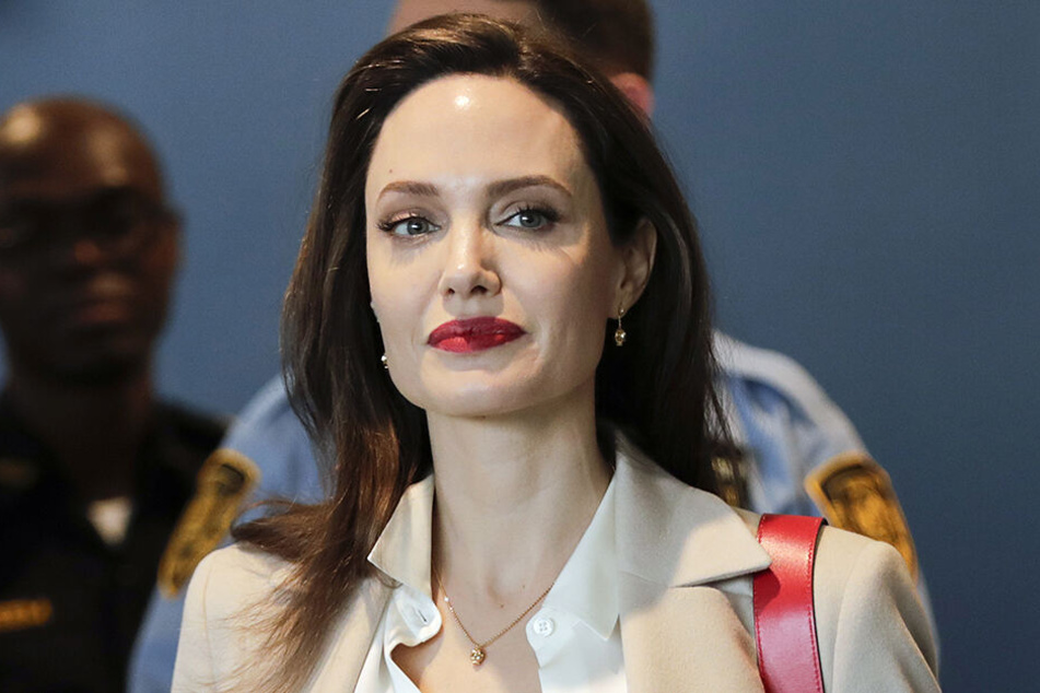 Wie Ende März bekannt wurde, schreibt Angelina Jolie neuerdings für das "Time Magazine".